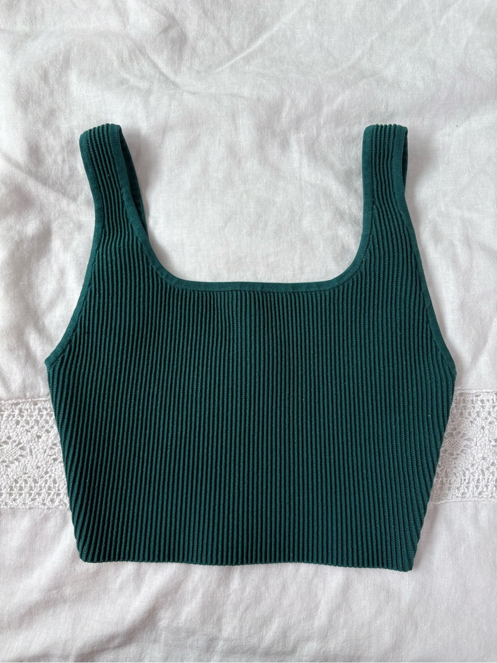 Babaton Small sculpt ribbed knit cropped top tank green forest